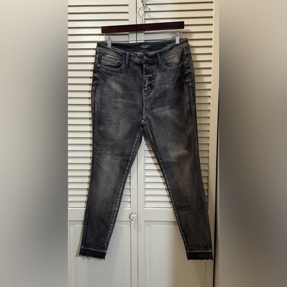 Judy Blue Jeans Jayce Skinny Fit Raw Hem Jeans Jb88165 - Picture 1 of 7